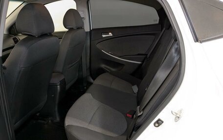 Hyundai Solaris II рестайлинг, 2013 год, 850 000 рублей, 12 фотография