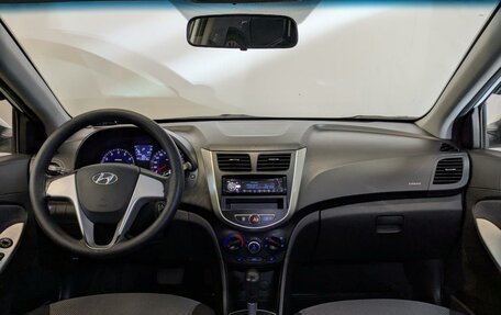 Hyundai Solaris II рестайлинг, 2013 год, 850 000 рублей, 14 фотография