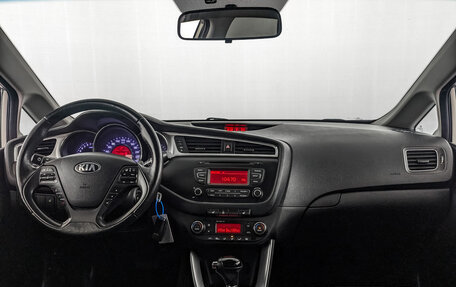 KIA cee'd III, 2017 год, 950 000 рублей, 14 фотография