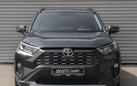 Toyota RAV4, 2019 год, 3 050 000 рублей, 2 фотография