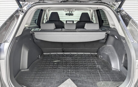 Toyota RAV4, 2019 год, 3 050 000 рублей, 10 фотография