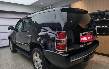 Chevrolet Tahoe III, 2011 год, 2 190 000 рублей, 2 фотография