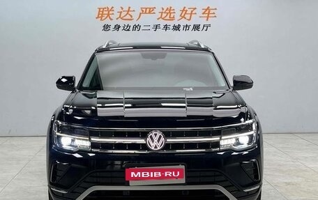 Volkswagen Teramont I, 2022 год, 2 899 333 рублей, 4 фотография