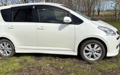 Toyota Ractis I, 2010 год, 999 000 рублей, 2 фотография