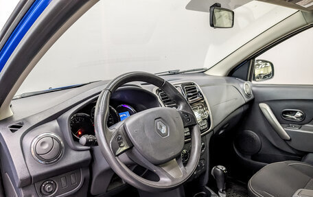 Renault Logan II, 2016 год, 990 000 рублей, 16 фотография