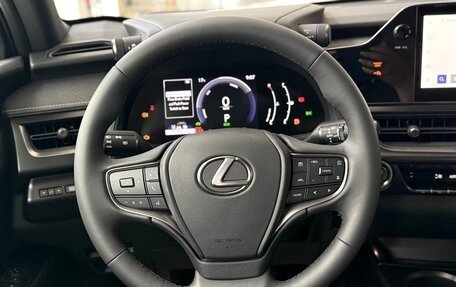 Lexus UX I, 2024 год, 5 900 000 рублей, 18 фотография
