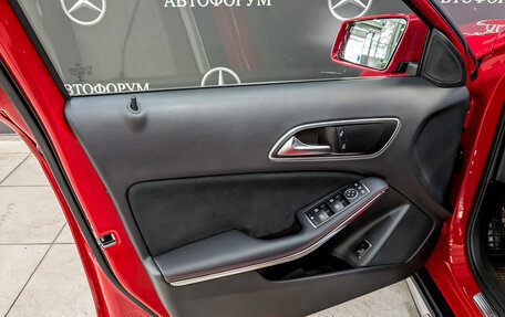 Mercedes-Benz GLA, 2017 год, 2 650 000 рублей, 19 фотография