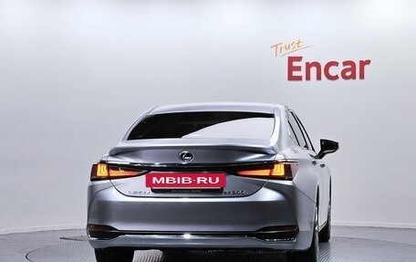 Lexus ES VII, 2022 год, 3 370 000 рублей, 4 фотография