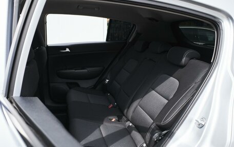 KIA Sportage IV рестайлинг, 2020 год, 2 319 000 рублей, 12 фотография