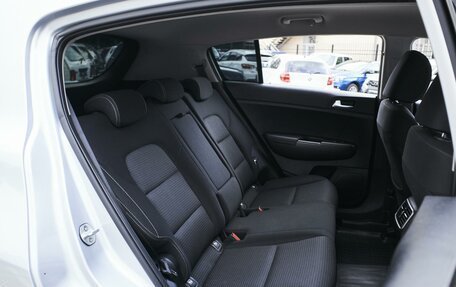 KIA Sportage IV рестайлинг, 2020 год, 2 319 000 рублей, 10 фотография