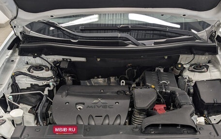 Mitsubishi Outlander III рестайлинг 3, 2014 год, 1 470 000 рублей, 9 фотография