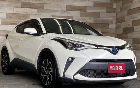 Toyota C-HR I рестайлинг, 2019 год, 1 627 000 рублей, 1 фотография