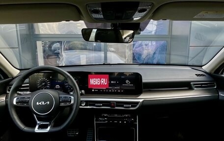 KIA K5, 2023 год, 3 499 000 рублей, 11 фотография