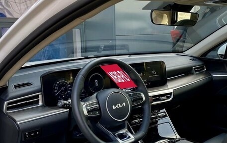 KIA K5, 2023 год, 3 499 000 рублей, 27 фотография