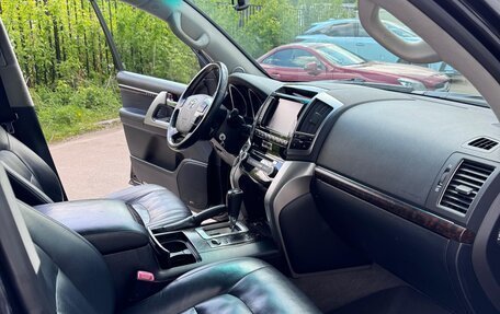 Toyota Land Cruiser 200, 2014 год, 3 600 000 рублей, 19 фотография