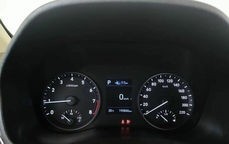 Hyundai Solaris II рестайлинг, 2018 год, 1 100 000 рублей, 6 фотография