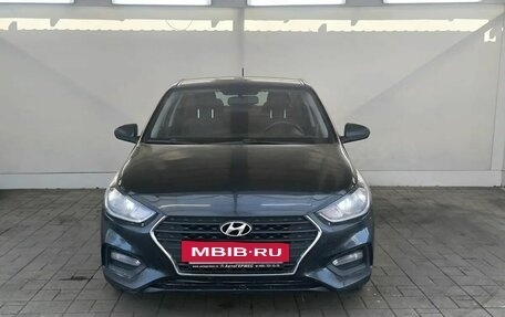 Hyundai Solaris II рестайлинг, 2018 год, 1 100 000 рублей, 2 фотография