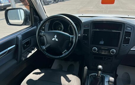 Mitsubishi Pajero IV, 2010 год, 1 449 999 рублей, 14 фотография