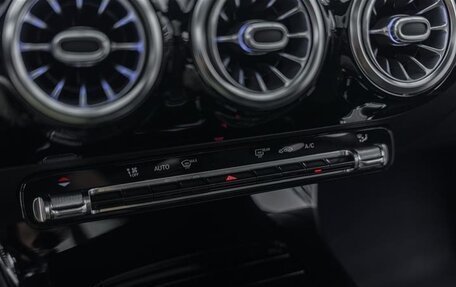 Mercedes-Benz CLA, 2020 год, 2 180 000 рублей, 24 фотография