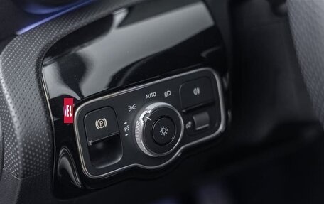 Mercedes-Benz CLA, 2020 год, 2 180 000 рублей, 27 фотография