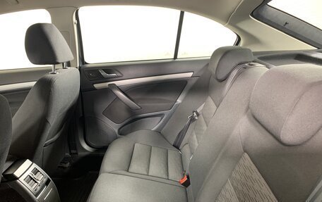 Skoda Octavia, 2011 год, 685 000 рублей, 18 фотография