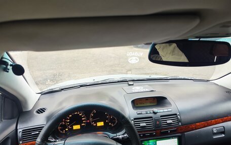 Toyota Avensis III рестайлинг, 2005 год, 810 000 рублей, 15 фотография