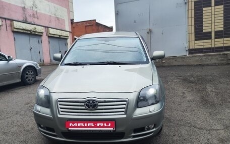 Toyota Avensis III рестайлинг, 2005 год, 810 000 рублей, 17 фотография