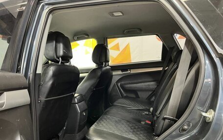 KIA Sorento II рестайлинг, 2012 год, 1 400 000 рублей, 23 фотография