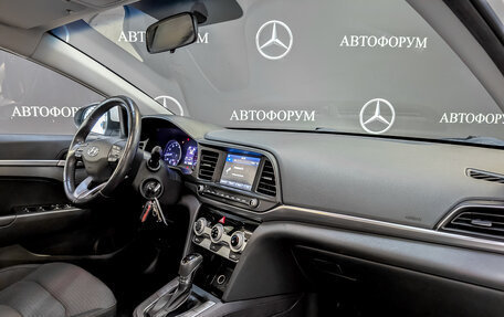 Hyundai Elantra VI рестайлинг, 2020 год, 1 870 000 рублей, 11 фотография