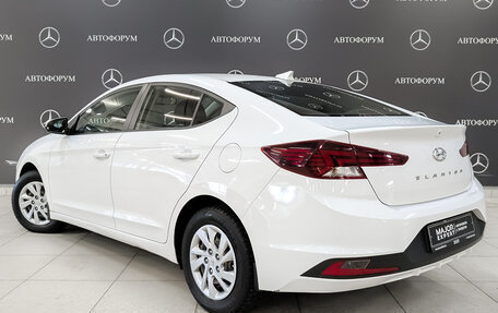 Hyundai Elantra VI рестайлинг, 2020 год, 1 870 000 рублей, 7 фотография