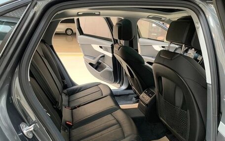 Audi A4, 2022 год, 2 900 333 рублей, 18 фотография