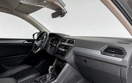 Volkswagen Tiguan II, 2022 год, 3 290 000 рублей, 11 фотография
