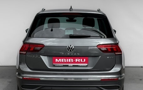 Volkswagen Tiguan II, 2022 год, 3 290 000 рублей, 6 фотография