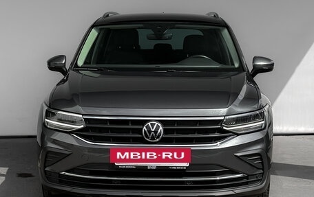 Volkswagen Tiguan II, 2022 год, 3 290 000 рублей, 8 фотография