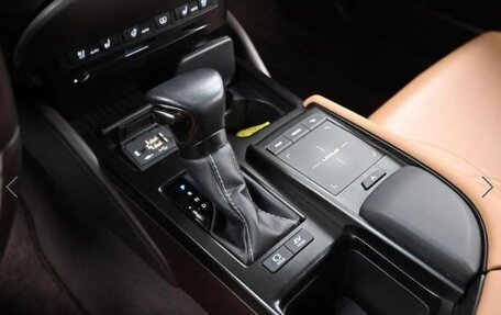 Lexus ES VII, 2020 год, 3 350 000 рублей, 10 фотография