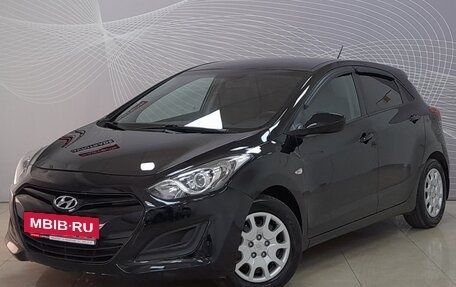 Hyundai i30 II рестайлинг, 2014 год, 969 000 рублей, 2 фотография
