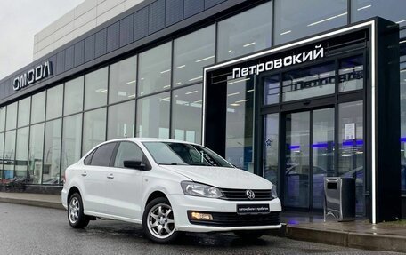 Volkswagen Polo VI (EU Market), 2016 год, 950 000 рублей, 1 фотография