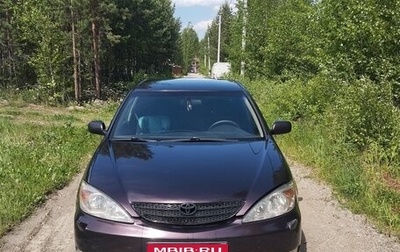 Toyota Camry V40, 2003 год, 550 000 рублей, 1 фотография