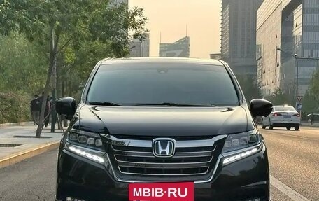 Honda Elysion, 2021 год, 2 890 000 рублей, 7 фотография