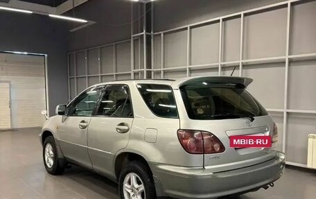 Toyota Harrier, 1998 год, 787 000 рублей, 5 фотография