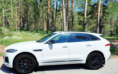 Jaguar F-Pace, 2016 год, 3 500 000 рублей, 2 фотография