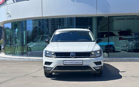 Volkswagen Tiguan II, 2019 год, 2 728 000 рублей, 2 фотография