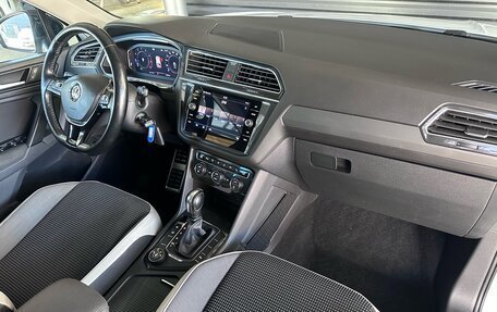 Volkswagen Tiguan II, 2019 год, 2 728 000 рублей, 10 фотография