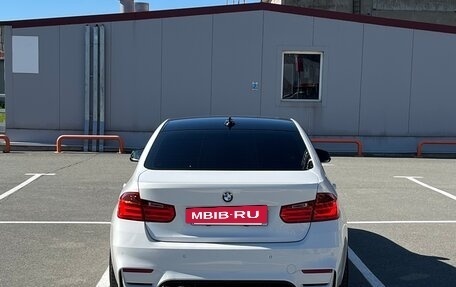 BMW 3 серия, 2011 год, 1 830 000 рублей, 11 фотография