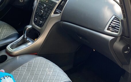 Opel Astra J, 2011 год, 530 000 рублей, 5 фотография