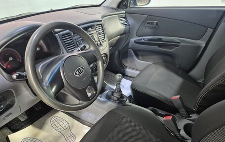 KIA Rio II, 2011 год, 617 000 рублей, 11 фотография