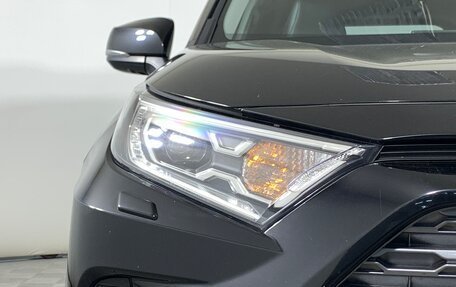 Toyota RAV4, 2020 год, 3 350 000 рублей, 10 фотография