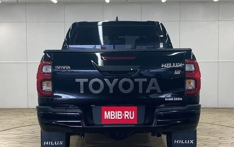 Toyota Hilux VIII, 2021 год, 3 329 000 рублей, 7 фотография