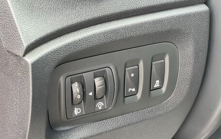 Renault Kaptur I рестайлинг, 2017 год, 1 390 000 рублей, 23 фотография