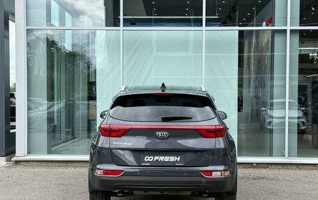 KIA Sportage IV рестайлинг, 2018 год, 1 885 000 рублей, 4 фотография